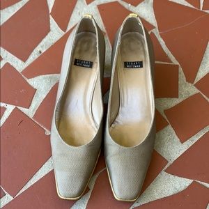 Stuart Weitzman pumps size 7B